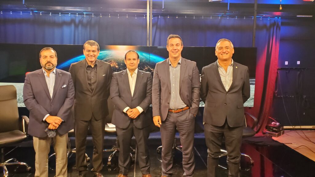 FEF y El Canal del Fútbol nueva forma de ver a La Tri FEF Federación Ecuatoriana de Fútbol.