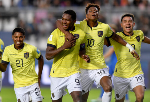 SAN JUAN, ARGENTINA - MAY 23: Justin Cuero of Ecuador celebrates with teammates after scoring the team's first goal  during FIFA U-20 World Cup Argentina 2023  Group B match between Ecuador and Slovakia at Estadio San Juan del Bicentenario on May 23, 2023 in San Juan, Argentina. (Photo by Marcelo Endelli - FIFA/FIFA via Getty Images)